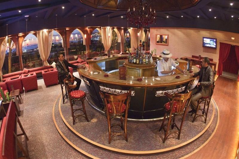 Atlantic Palace Agadir Golf Thalasso & Casino Resort Екстериор снимка The bar at the Sky Bar